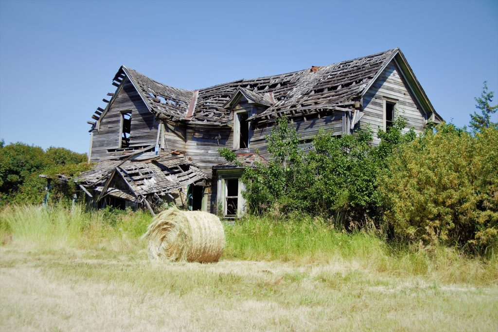 Dilapidated House Meaning